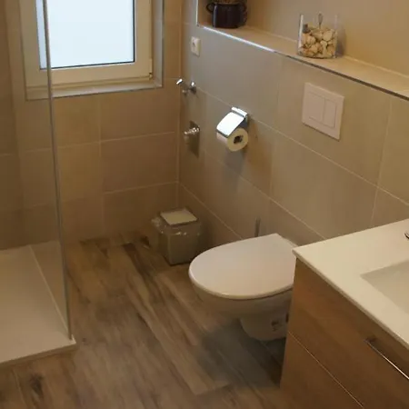 4 Im Eg Haus Stranddistel, Komfortable Fur 3 Personen In *